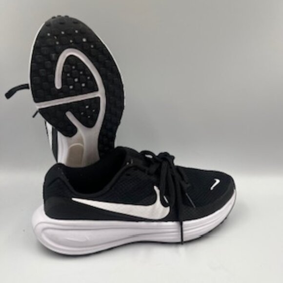 Nike Revolution 8 Women’s Sz 6.5 Running Shoes Black & White - Picture 5 of 7